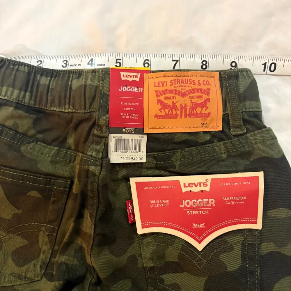 Levis NWT Kids Camo Jogger Pants Green Camouflage Stretch Slim Fit Size 6
